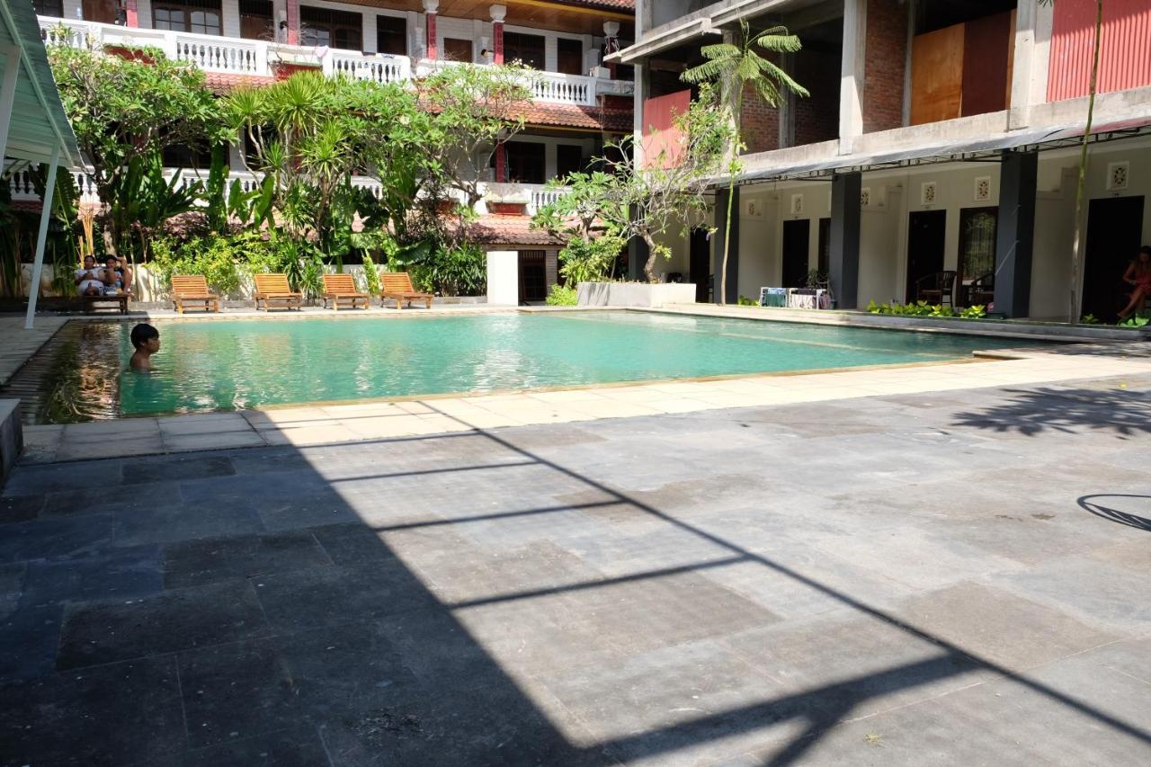 Palm Garden Kuta Hotel Kuta Lombok Eksteriør billede
