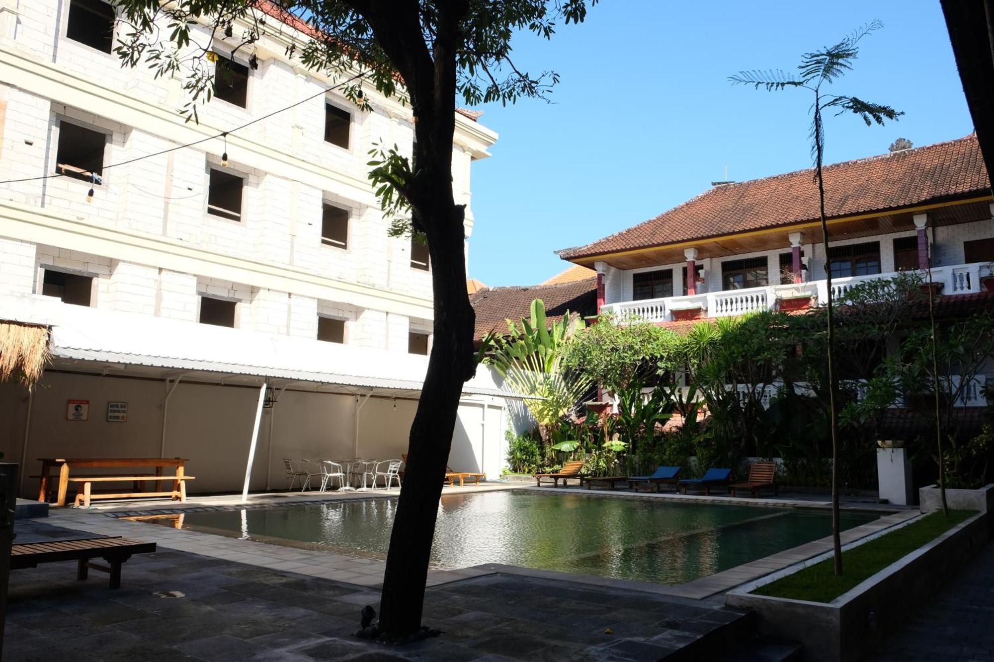 Palm Garden Kuta Hotel Kuta Lombok Eksteriør billede